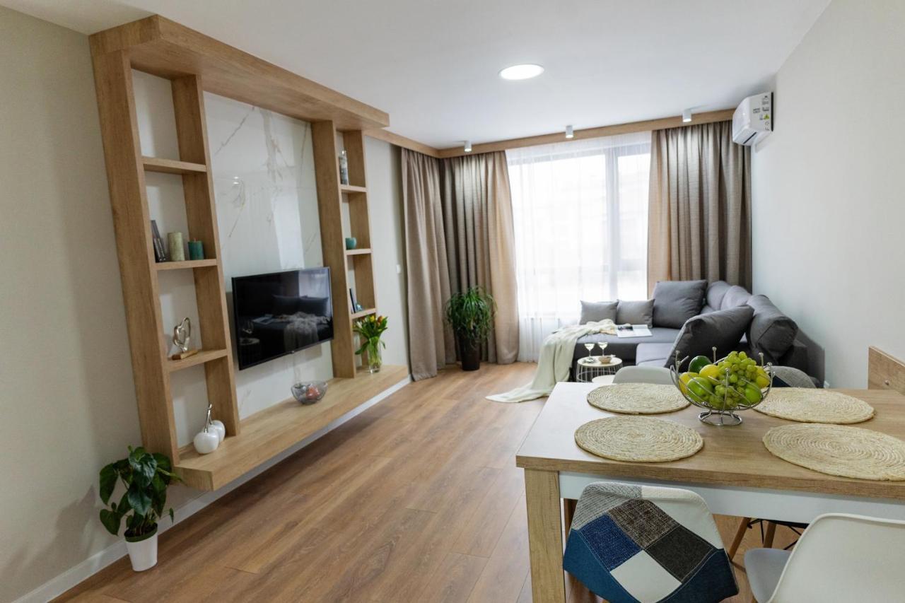 Burgas Beach Resort 2 Apartments Екстер'єр фото
