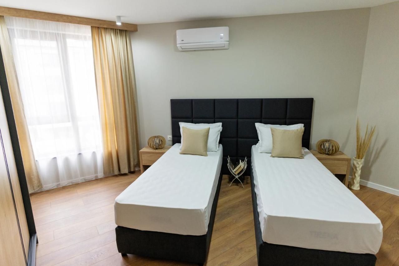 Burgas Beach Resort 2 Apartments Екстер'єр фото