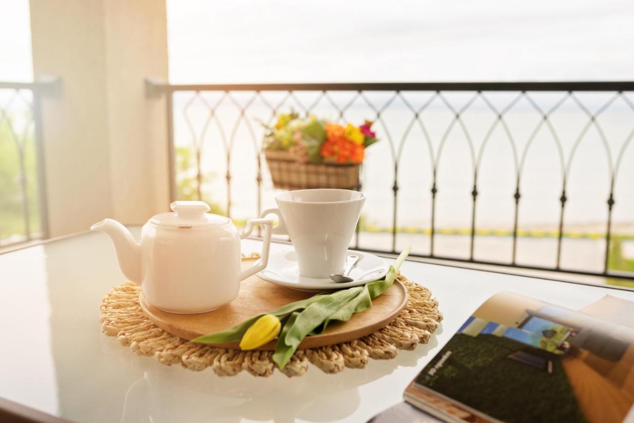 Burgas Beach Resort 2 Apartments Екстер'єр фото
